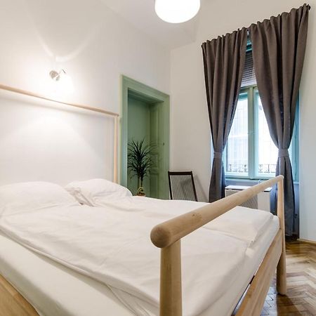 B63 2 Bedroom Apartment In Heart Of City Βουδαπέστη Εξωτερικό φωτογραφία