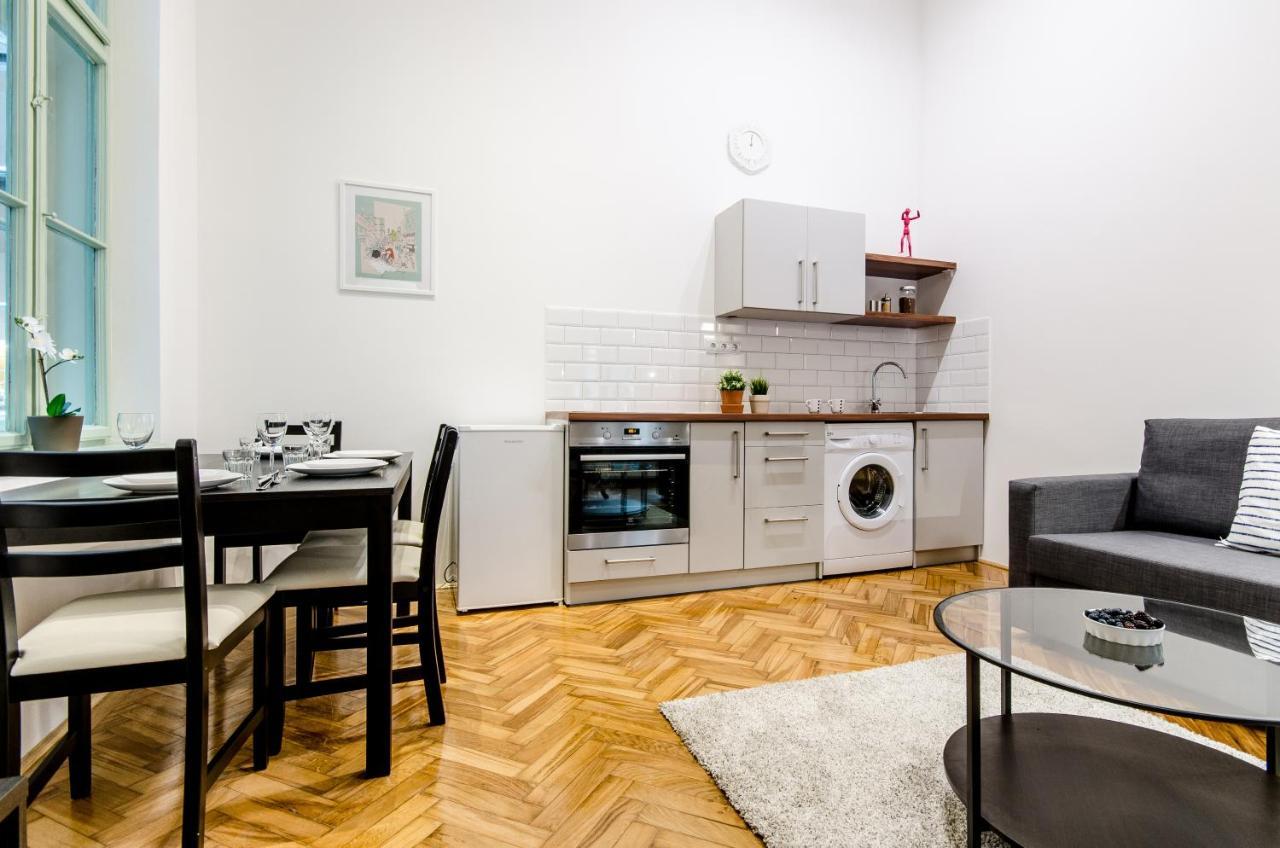 B63 2 Bedroom Apartment In Heart Of City Βουδαπέστη Εξωτερικό φωτογραφία